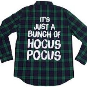 Cakeworthy Disney Hocus Pocus Original Flannel